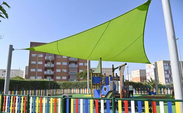 Imagen para los medios: Sombra en los parques infantiles